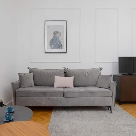 Tasteful Located Near Pge Narodowy By Renters